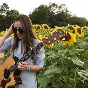 Meet your Posher, Theresa